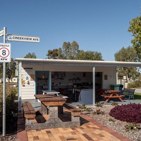 Hotel BIG4 Perth Midland Tourist Park Middle Swan Exterior foto