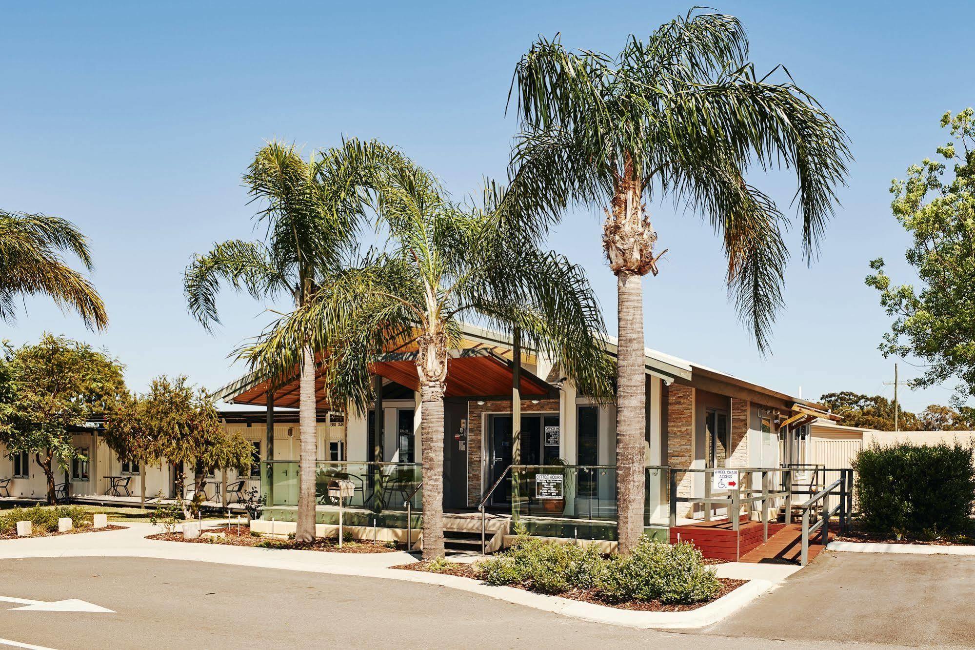 Hotel BIG4 Perth Midland Tourist Park Middle Swan Exterior foto